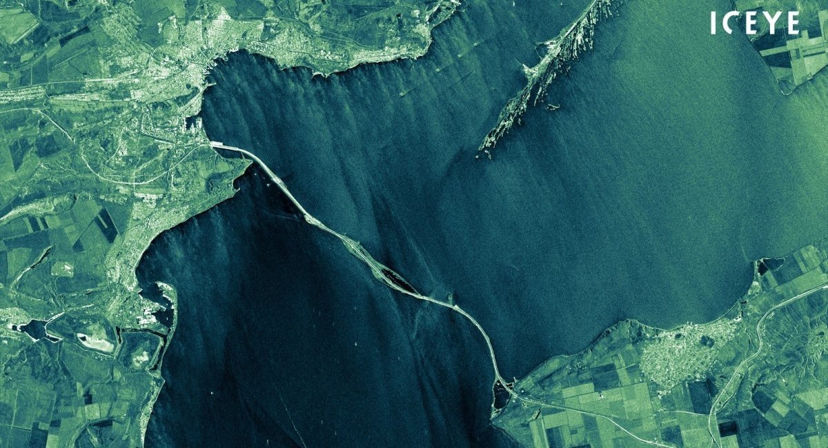 Image of the Kerch Strait with a "hint" from ICEYE / Image credit: ICEYE