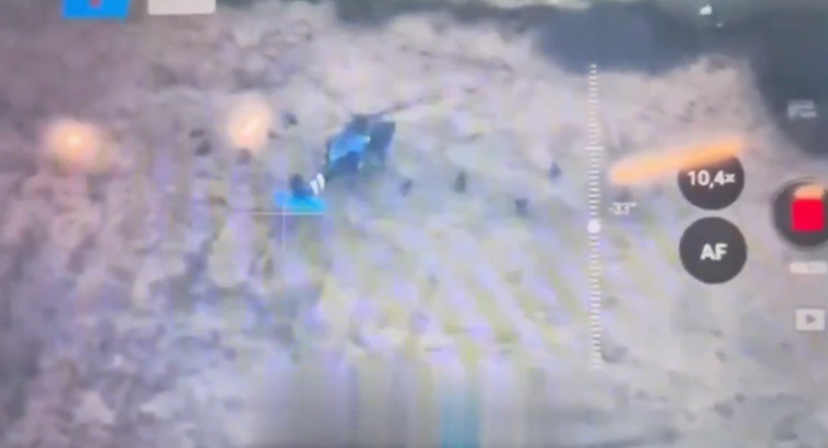 Ukrainian UH-60 Black Hawk helicopter / screenshot from video 