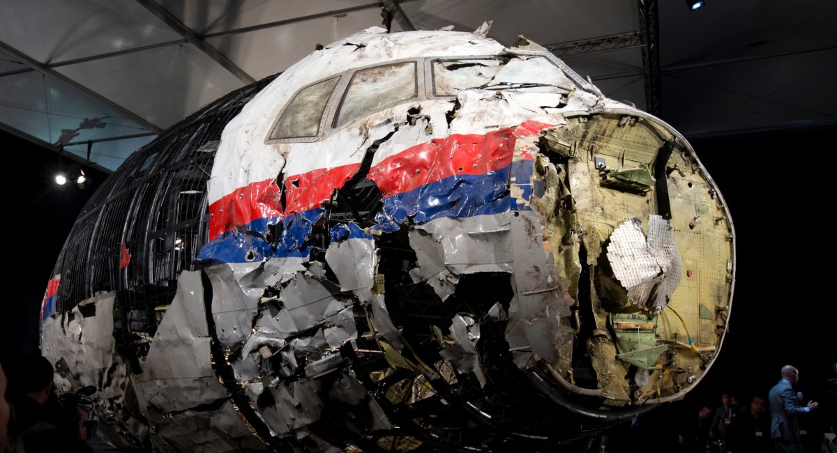 The Malaysia Airlines Flight MH-17 / Photo credit: AP (Peter Dejong)
