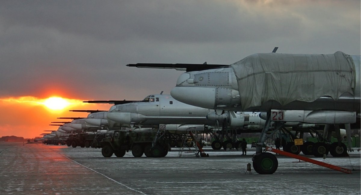  Photo for illustration / Tu-95 aircraft