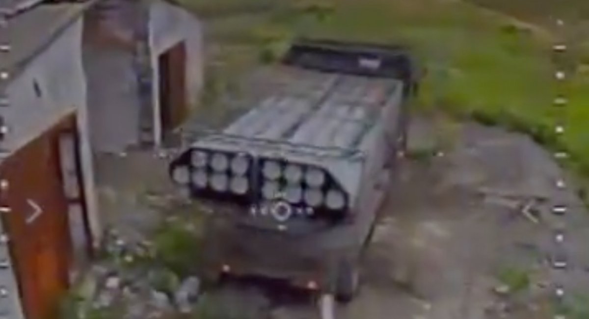 North Korean M1991 multiple launch rocket system / screenshot from video 