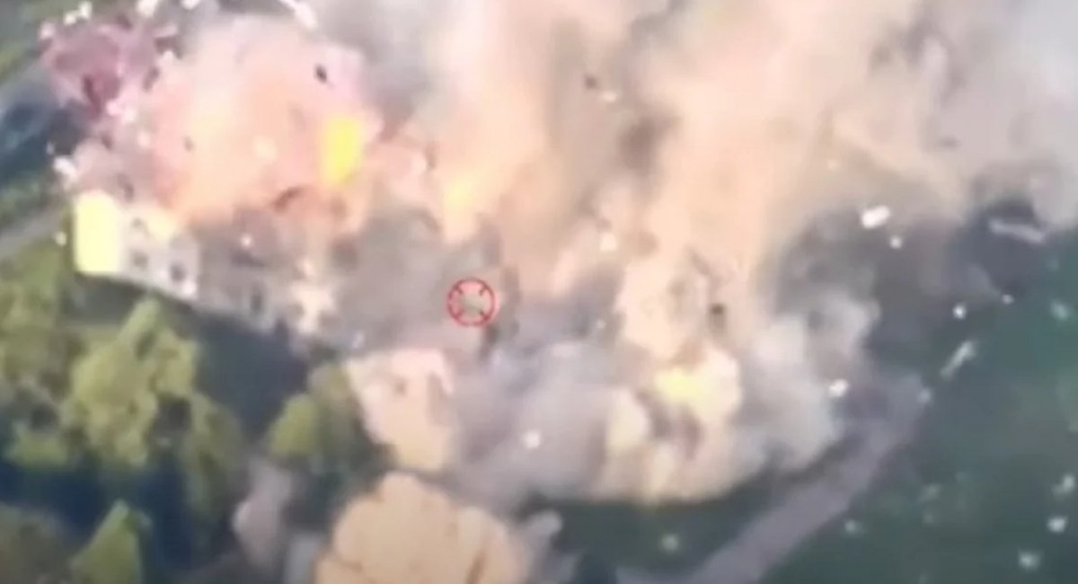 Footage of a high-precision airstrike by the Ukrainian Air Force / Video screenshot