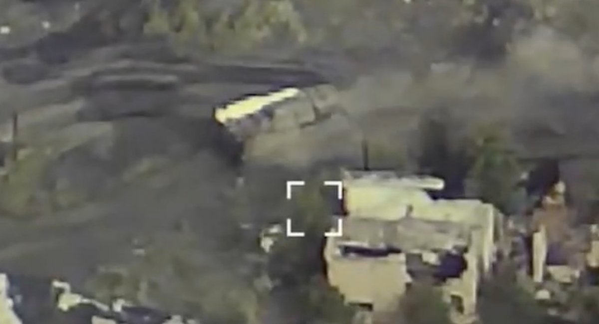 russian Buk-M1 surface-to-air missile launcher / screenshot from video 