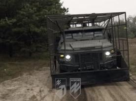 Azov Brigade Tests Varta-2 Armored Vehicle in Combat, Vehicle Successfully Withstands FPV Drone Attack