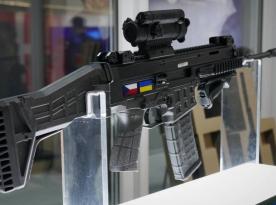 Photos of CZ BREN 2 Assembly in Ukraine: Czech President Sees First Assembled Assault Rifles