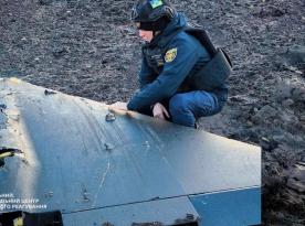 ​Ukrainian Pyrotechnicians Dismantle Armed russian Geran-2 Drone in Kyiv Region (Photos)