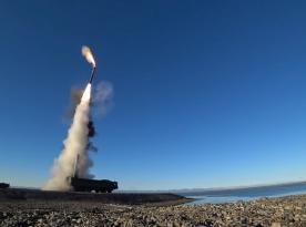 Which Long-Range Weapons Could russia Rapidly Move to Venezuela to Threaten the U.S. — If Not the Oreshnik Missile?