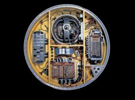 Vacuum Tubes in russia's Oreshnik Reveal a Technological Failure, Not Nuclear EMP Resilience — Falling Behind 1960s U.S. Minuteman