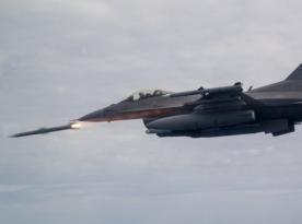 What to Know About U.S. Record $3.5B AIM-120 Missile Order, With Some Going to Ukraine