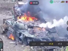 Ukrainian Military Destroys a Rare russian T-90S tank Equipped With BBQ Grill