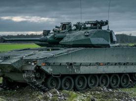 Ukrainian Troops Conclude Training on CV90 Vehicles - Ministry of Defense of Sweden