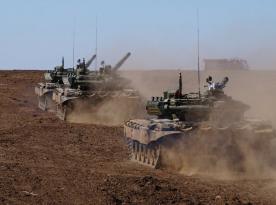 russians Want to Protect T-72s, T-80s and Other Tanks From UAVs With Vzlet-M, Fakel Grenades — Will It Work?