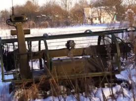 Ukrainian Forces Present Pliushch Robotic System for Remote Communications Deployment