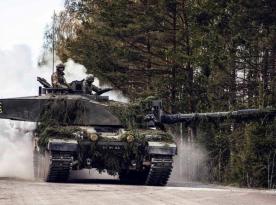Britain Has More Horses Than Challenger 2 Tanks, Seriously Trains Mounted Patrols While Canceling Tank Exercises