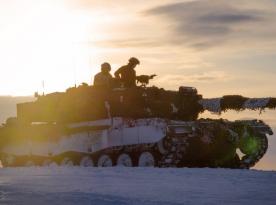 Ukraine Receives Leopard 2 Battle Tanks and Something also from Norway