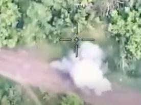 ​Ukraine's 81st Brigade Destroys russian MT-12 Rapira and Disrupts Enemy Logistics Near Sloviansk (Video)