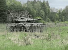 Rare Footage of Italy's B1 Centauro Tank in Ukraine Shows Record 11 km Strike, Battlefield Experience