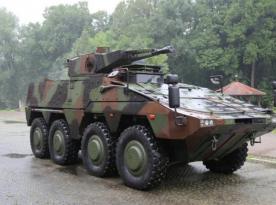 Germany Delivers First Boxer IFVs to Qatar as Ukraine's PzH 2000 Exchange Begins