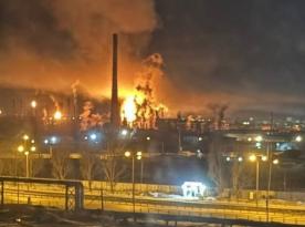 ​Ukraine Keeps Attacking russian Oil Refineries: Kuybyshevsky Oil Plant on Fire After Alleged Drone Strike
