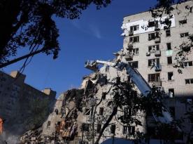 russia Shifts to a Two-Week Attack Cycle on Kyiv, Betting on Patriot Missile Shortages