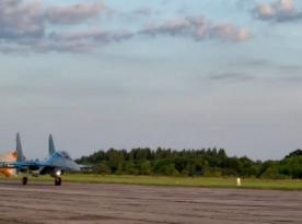 ​It Takes 30 to 60 Minutes and 10 People To Prepare Su-27 For a Sortie: Insights From Pilots and Technicians