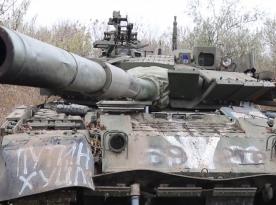 ​russians Could Not Start a T-80BVM, the Tank Ended Up in Ukrainian Arms