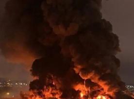 Ukraine Strikes Deep: russian Atlas Oil Depot Engulfed in Flames
