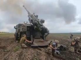 ​French ‘Caesar’ in Action: One Volley Covers Entire russian Base