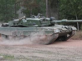 Switzerland Decommissions 25 Leopard 2 Tanks, They Will Either Help Ukraine or Travel to Czechia 