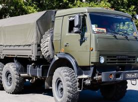 ​russians Made Up a 'Kamikaze Truck' and Directed It Toward Ukrainian Positions