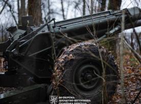 Soviet-made Nona-K Gun-Mortar Used by Ukrainian Artillerymen Demonstrates Phenomenal Accuracy