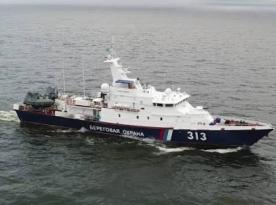 Ukrainian Drones Hit FSB Patrol Ships Guarding Crimean Bridge, Strike Major russian Oil Refinery