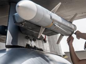 Poland's F-35s Arrive 2026, AIM-120D Missiles in 2030 $500M Order Reveals Awkward Timing Gap