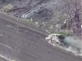 ​Ukraine's Pilots Strike russian Tank with Grenade Launcher After Drones Couldn't Disable It (Video)