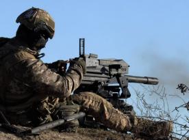 ​French Cook Fries russian Invaders with an American Grenade Launcher (video)