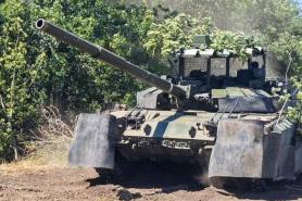 russia Claims FPV-Resistant T-72B3A Tanks With Arena-M Active Protection Are Heading to the Front