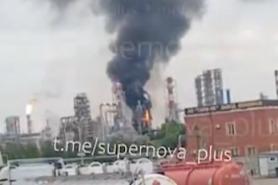 ​Ukraine's Special Operations Forces with Resistance Movement Target 16-Million-Ton russian Refinery in Tatarstan (Video)
