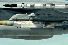 Boeing Starts Serial Production of 555km-Range JDAM LR Glide Bomb Kit, Easily Integrated on Aircraft Already Using JDAM, But russian EW and Range Realities Cut the Advantage 