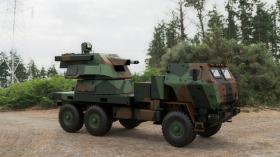 Slovenian Maker of Ukraine’s MANGART 25 Drone-Killer Turret Unveils Skythunder Gun-Missile SHORAD on HIMARS Chassis 