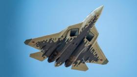 Chinese Attendees Ridicule russian Su-57 at Zhuhai Airshow and Share First Detailed Close-Up Photos