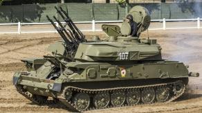 ​Berezhok-Equipped BMP-2Ms, Shilka Anti-Aircraft Systems for russian Oil Refineries: What's Behind the Search for Crews?