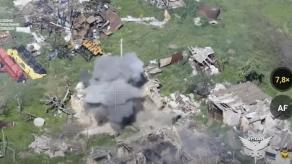 Three Ukrainian Commandos Chemically Incapacitated and Almost Captured — Until Airstrike Sets Them Free (Video)