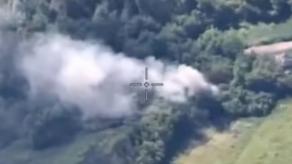 ​Ukrainian Border Guards Destroy russian D-30 Howitzer on the North Slobozhanske Front (Video)