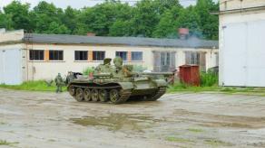 Why the russian Army Took 28 T-55 Tanks and Eight PT-76 Tanks from Mosfilm – And What This Really Means