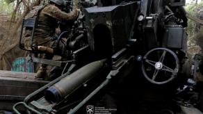 Polish Defense Ministry and Top Arms Maker Don't Believe Ukraine Spends 4,000–9,000 Artillery Shells a Day