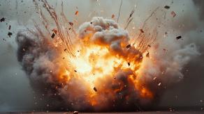 Explosions Over russia: Drone Attacks Hit Tula and Moscow, Airports Shut Down (Video)