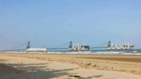 ​China Increases Landing Barges Amid Taiwan Invasion Preparations: How Many Are Needed?
