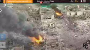 ​Ukrainian Kamikaze Drone Operators Eliminate Fortified Positions and Vehicles with Cutting-Edge Tactics (Video)