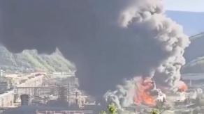 ​Ukrainian Drones Strike Rosneft Facility, Destroy 24 Oil Storage Tanks