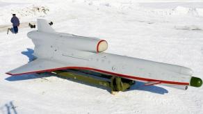 Ukraine’s Defense Minister Confirms russia Developing 800km/h Jet Kamikaze Drones, 1990s Tu-300 Korshun Shows the Precedent